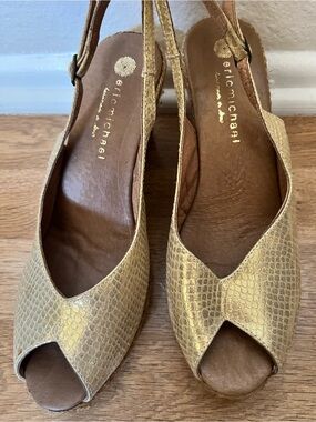 Eric Michael Metallic Gold Snakeskin Espadrille Wedge Peep-Toe Slingbacks - US 9